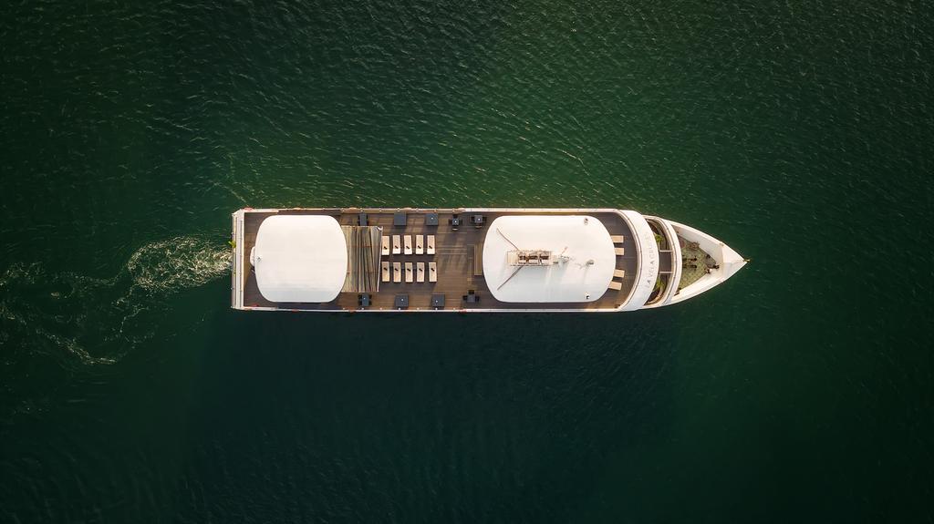 La Vela Premium Cruise - Managed By Paradise Cruises Ха Лонг Екстериор снимка