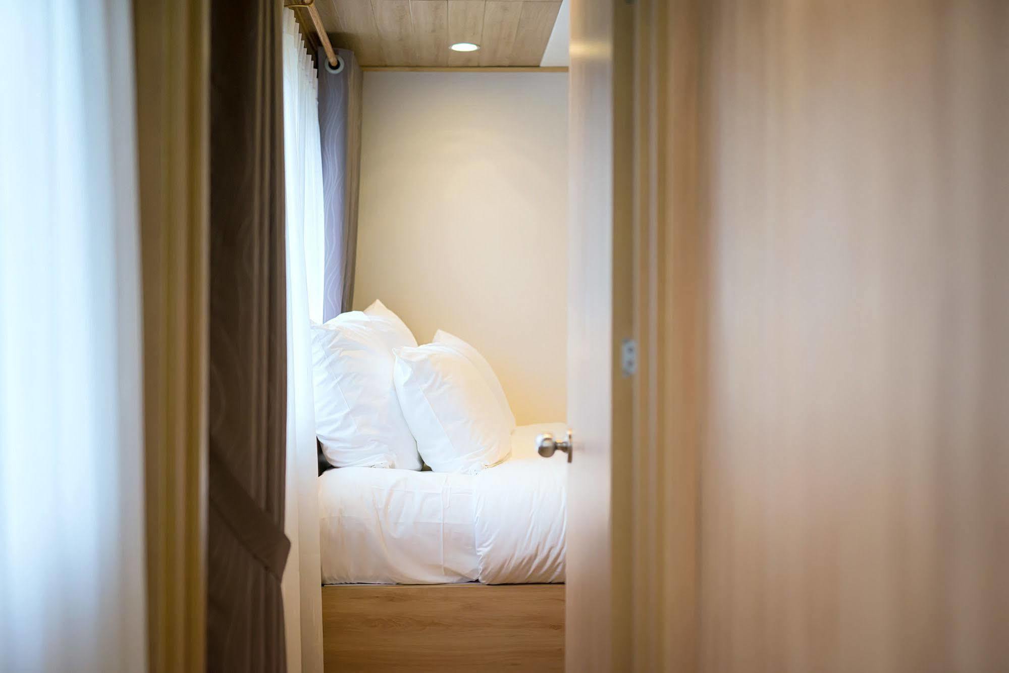 La Vela Premium Cruise - Managed By Paradise Cruises Ха Лонг Екстериор снимка